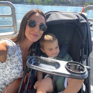 Meet your Posher, Christina